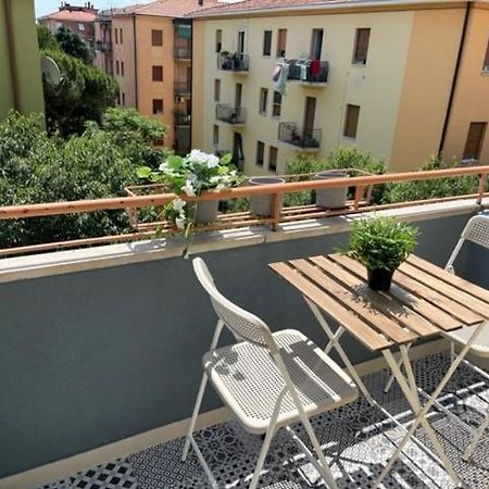 Puccini Apartment Modena Bagian luar foto